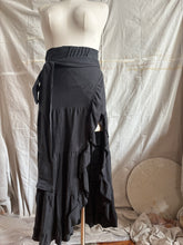 Load image into Gallery viewer, SEVILLA - black hemp