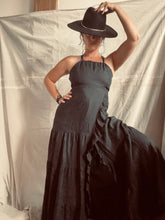 Load image into Gallery viewer, OPHELIA - black linen