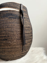 Load image into Gallery viewer, CHARCOAL vase