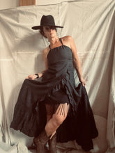 Load image into Gallery viewer, OPHELIA - black linen