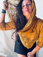 Load image into Gallery viewer, LOVER’S LACE