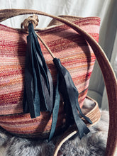 Load image into Gallery viewer, FLORAL FIELD - HARVEST BASKET