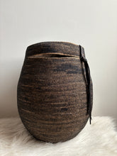 Load image into Gallery viewer, CHARCOAL vase