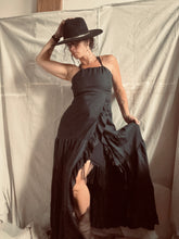 Load image into Gallery viewer, OPHELIA - black linen