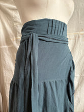 Load image into Gallery viewer, SEVILLA - midnight blue linen/organic cotton