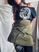 Load image into Gallery viewer, FOREST skirt - moss corduroy twill