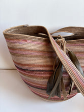 Load image into Gallery viewer, ROSE HIP- HARVEST BASKET