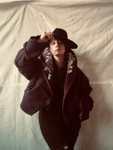 Load image into Gallery viewer, one-of-a-kind REVERE coat plum w/ print