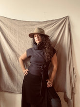 Load image into Gallery viewer, WINTER LILY - bamboo fleece
