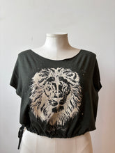 Load image into Gallery viewer, JOY - relaxed "T-shirt" design
