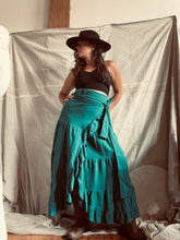 Load image into Gallery viewer, SEVILLA - linen &amp; organic cotton
