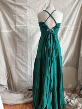 Load image into Gallery viewer, OPHELIA - Emerald linen &amp; organic cotton blend
