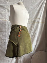 Load image into Gallery viewer, FOREST skirt - moss corduroy twill
