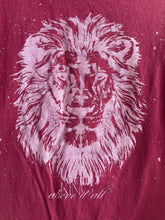 Load image into Gallery viewer, MENS COTTON T-SHIRT -original lion print
