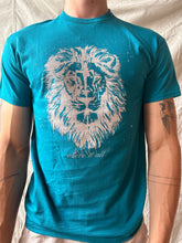 Load image into Gallery viewer, MENS COTTON T-SHIRT -original lion print
