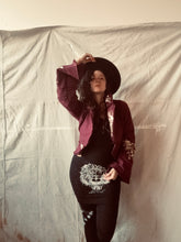 Load image into Gallery viewer, one-of-a-kind SWALLOW-TAIL revere sweater
