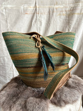 Load image into Gallery viewer, EMERALD KEY - HARVEST BASKET
