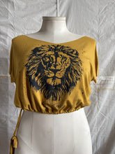 Load image into Gallery viewer, JOY - cropped t-shirt
