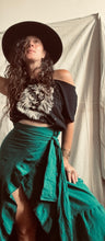Load image into Gallery viewer, JOY - cropped t-shirt

