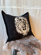 Load image into Gallery viewer, LION black throw pillow case
