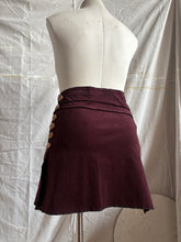 Load image into Gallery viewer, FOREST skirt - plum corduroy
