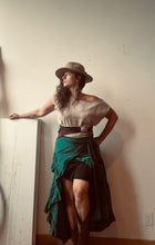 Load image into Gallery viewer, LILY top - hemp
