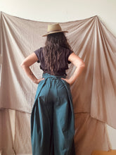 Load image into Gallery viewer, GRACE pants with pockets - cotton
