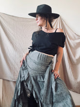 Load image into Gallery viewer, SEVILLA - hemp wrap skirt in Black
