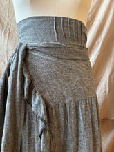 Load image into Gallery viewer, SEVILLA - hemp wrap skirt in Black

