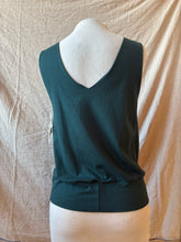 Load image into Gallery viewer, SUMMER DAZE tank - Emerald with Spirographs
