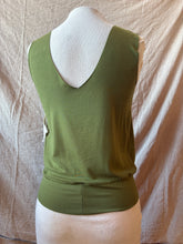Load image into Gallery viewer, SUMMER DAZE tank - Moss with Hibiscus
