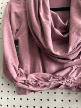 Load image into Gallery viewer, LUNAR shrug - heathered rose w/ archer cuffs
