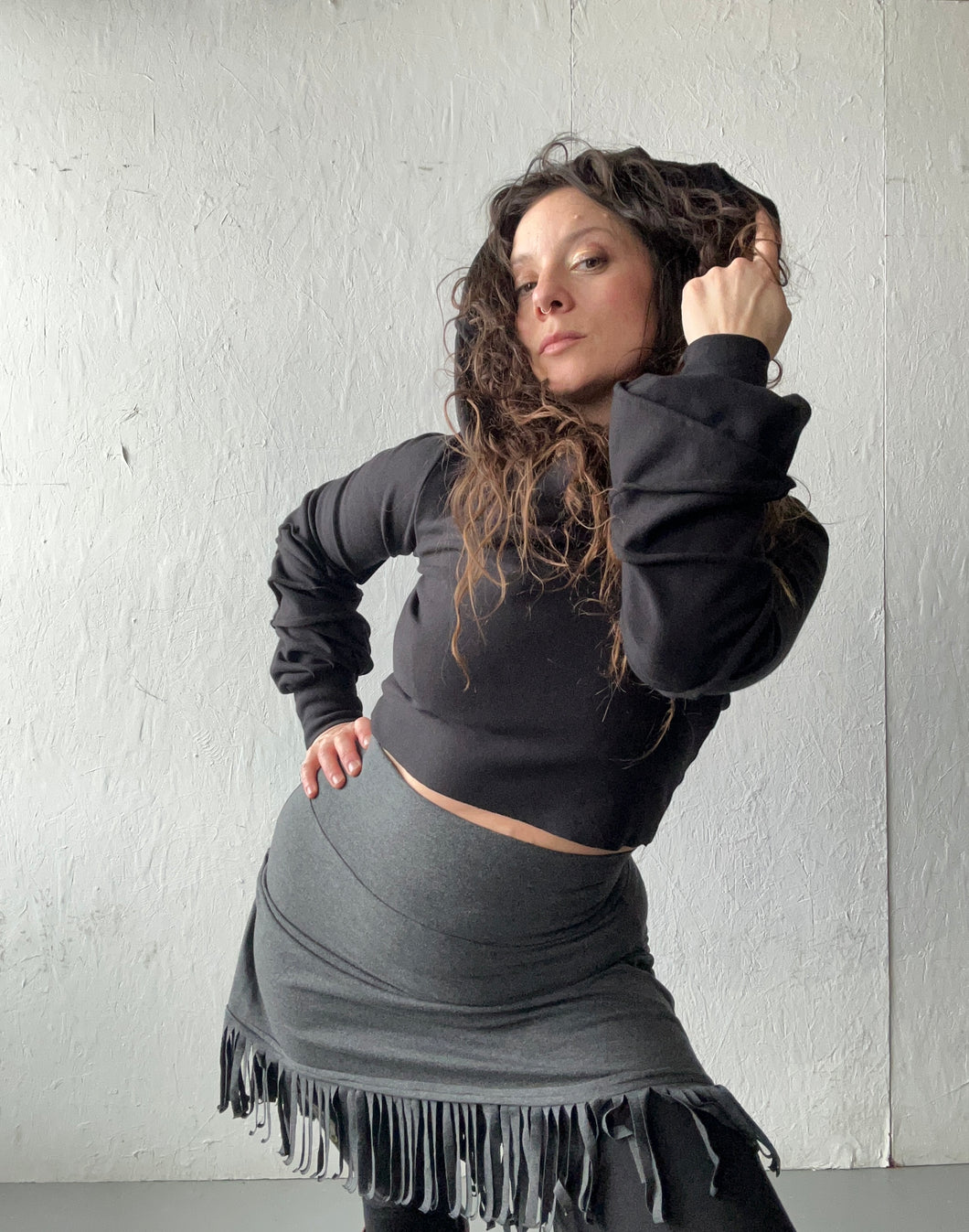 LUNAR QUEEN shrug - black bamboo fleece